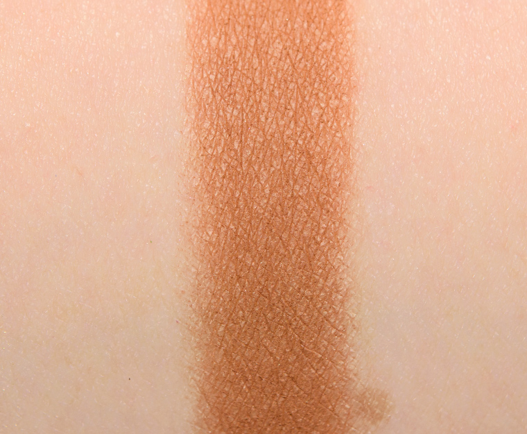 <p class="text-center">Wet 'n' Wild Rose in the Air #1 Color Icon Eyeshadow (2018)</p>