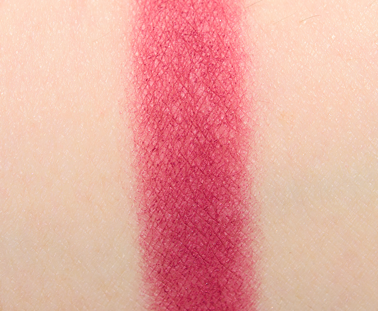 <p class="text-center">Wet 'n' Wild Rose in the Air #8 Color Icon Eyeshadow (2018)</p>