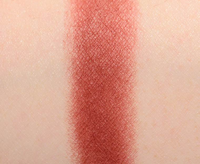 <p class="text-center">Wet 'n' Wild Rose in the Air #9 Color Icon Eyeshadow (2018)</p>