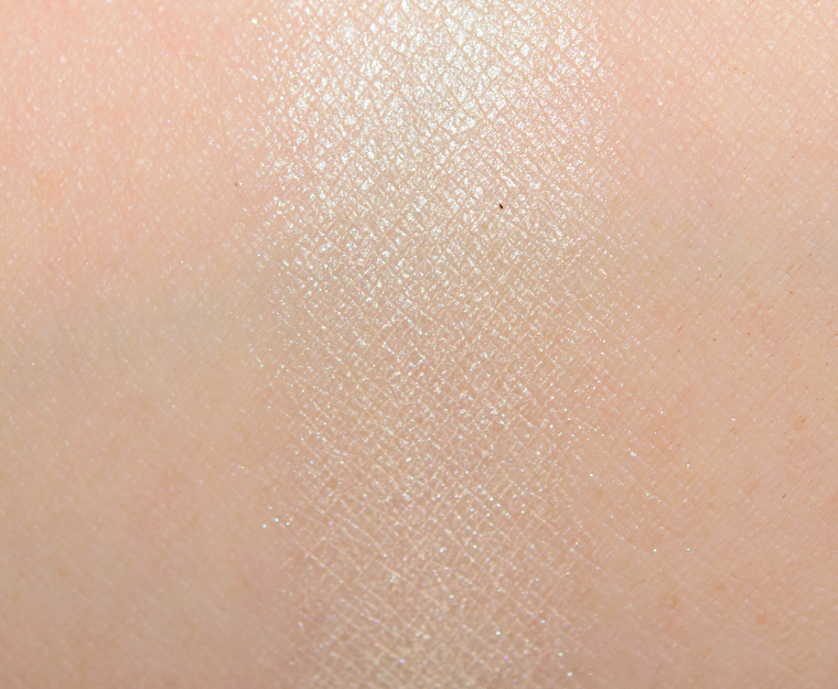 <p class="text-center">Wet 'n' Wild Walking on Eggshells #2 Color Icon Eyeshadow (2018)</p>
