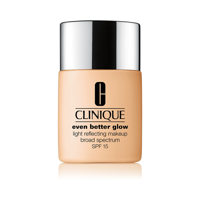 Clinique Bone Even Better Glow Light Reflecting Makeup Broad Spectrum SPF 15