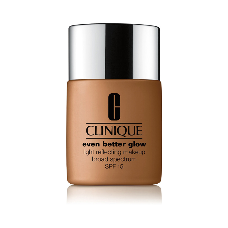 Clinique Clove Even Better Glow Light Reflecting Makeup Broad Spectrum SPF 15