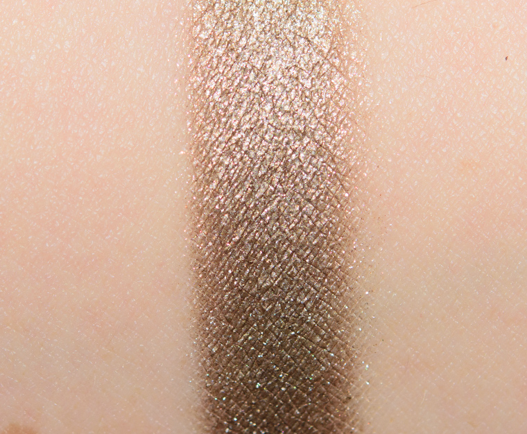 <p class="text-center">Coloured Raine Iconic Eyeshadow</p>