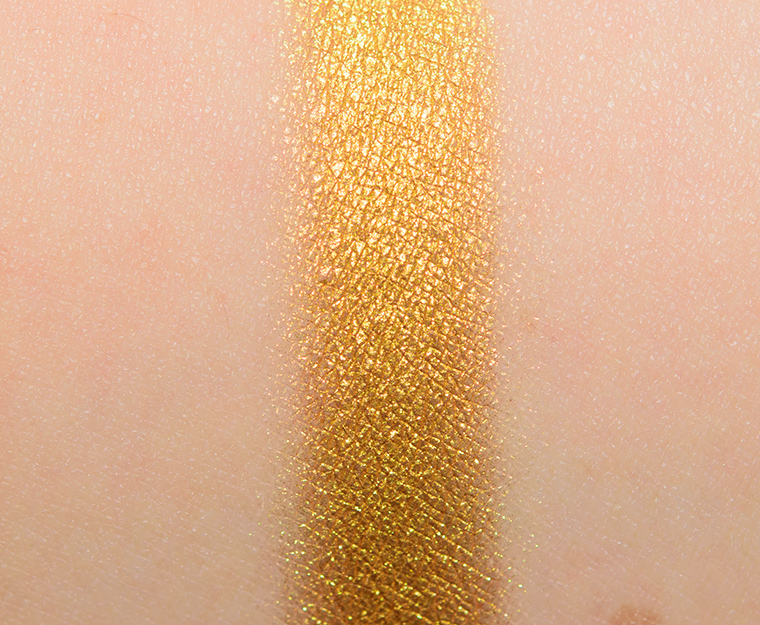 <p class="text-center">Coloured Raine Rose Eyeshadow</p>