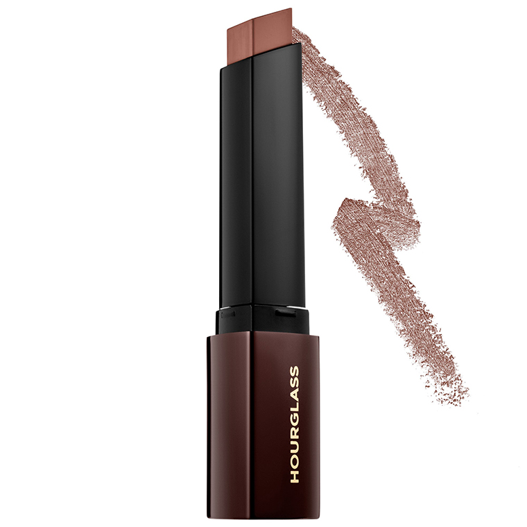 Hourglass Chestnut Vanish Foundation