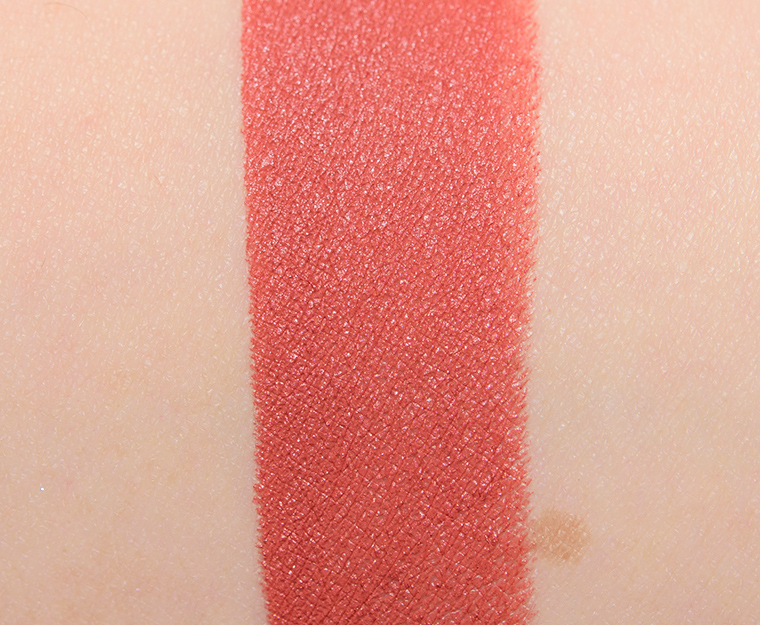 <p class="text-center">KVD Beauty Lolita II Studded Kiss Crème Lipstick</p>