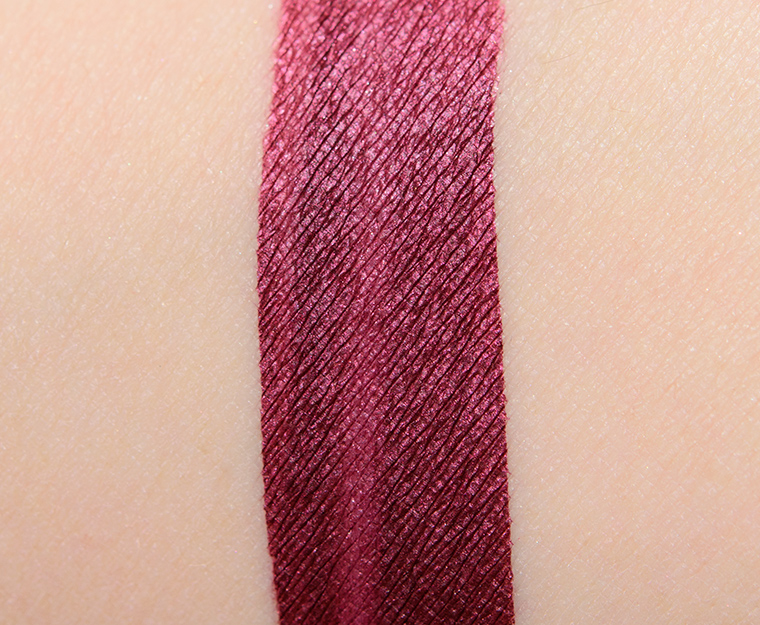 MAC Crowned Retro Matte Liquid Lipcolour Metallic