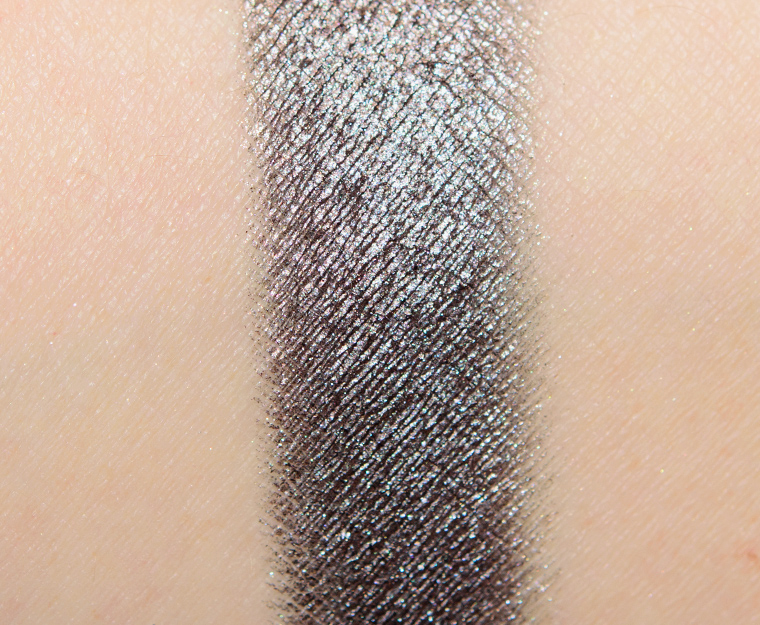 <p class="text-center">Pat McGrath Divine Mink EYEdols Eyeshadow</p>