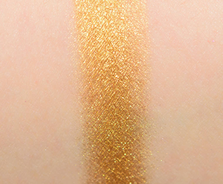 <p class="text-center">Pat McGrath Gold Standard EYEdols Eyeshadow</p>