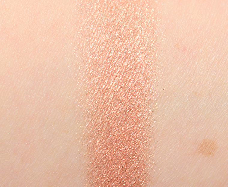 <p class="text-center">Smashbox Loungerie Photo Edit Eye Shadow</p>