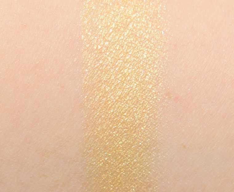 <p class="text-center">Smashbox Pixel Dust Photo Edit Eye Shadow</p>