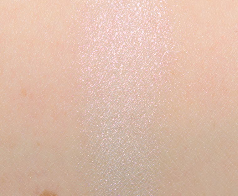 <p class="text-center">Smashbox Sparkle Pony Photo Edit Eye Shadow</p>