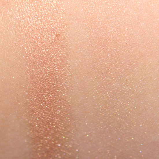 Artist Couture Diamond Glow Powder La Peach