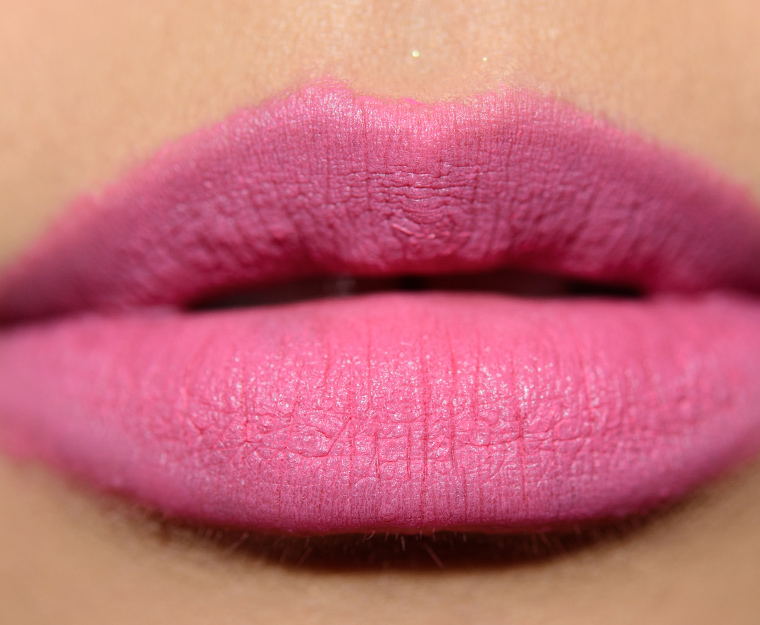 <p class="text-center">MAC Happy Song Lipstick</p>