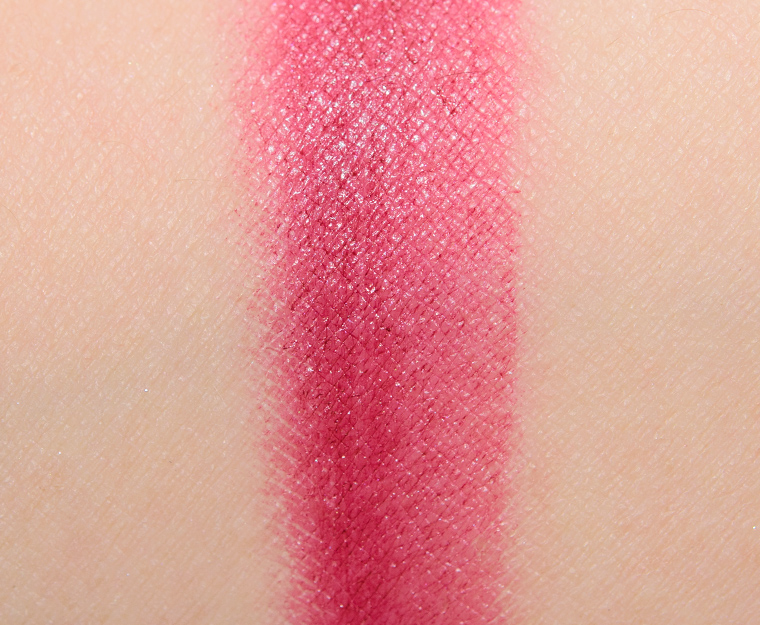 <p class="text-center">MAC Night Club School Lipstick</p>