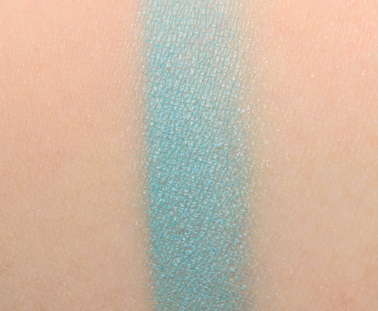 <p class="text-center">MAC Powerful Performance Eyeshadow</p>