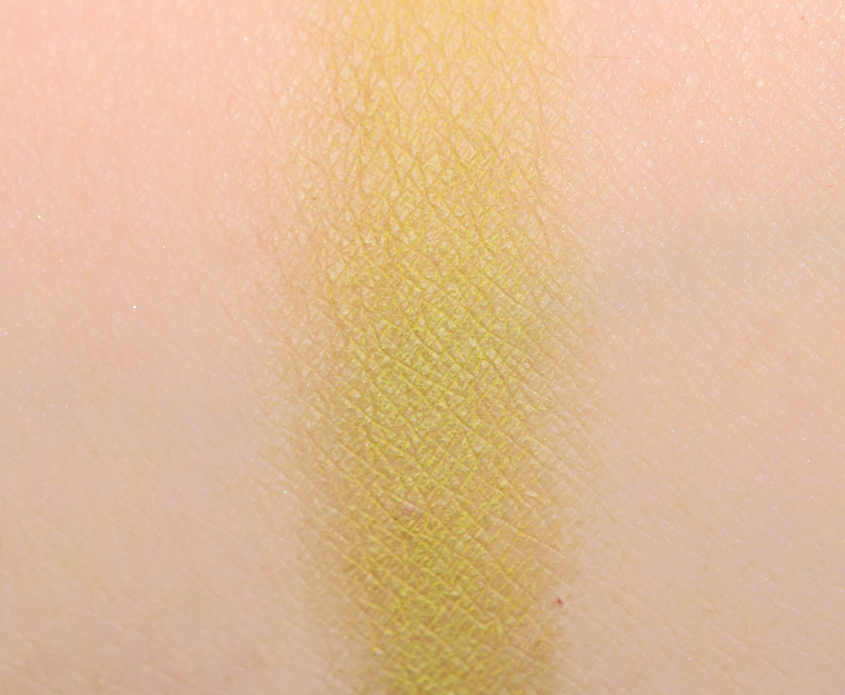 <p class="text-center">MAC Remixology Eyeshadow</p>