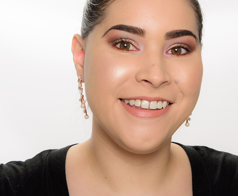 MAC Rosy Glow Hyper Real Highlighter