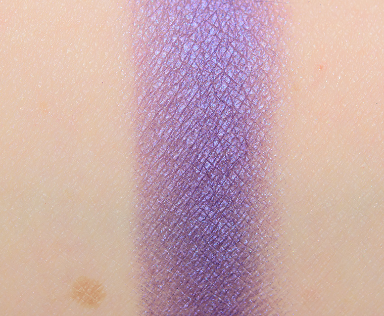 <p class="text-center">Tom Ford Beauty Purple Reign Private Shadow</p>