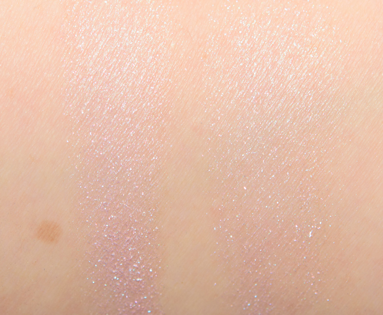 <p class="text-center">Too Faced Unicorn Tears (Highlighter) Iridescent Mystical Highlighting Powder</p>