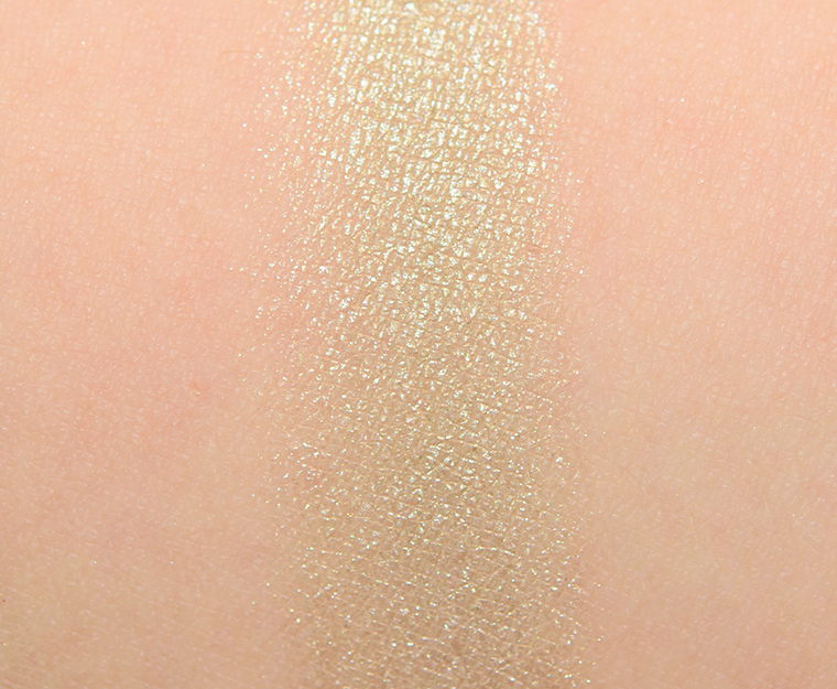 <p class="text-center">MAC Cardamom Eyeshadow</p>