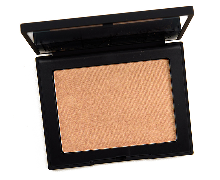 NARS Ibiza Highlighting Powder (2018)