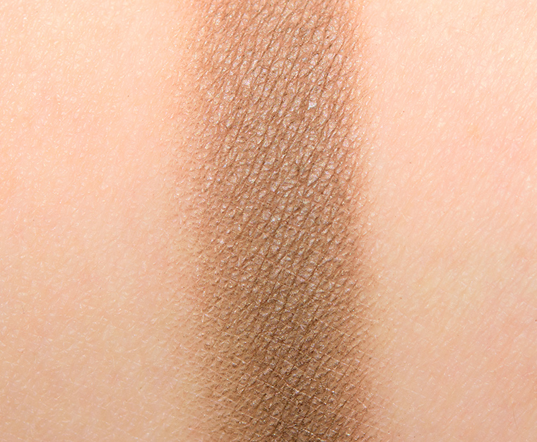 <p class="text-center">Viseart Absinthe #3 Eyeshadow</p>