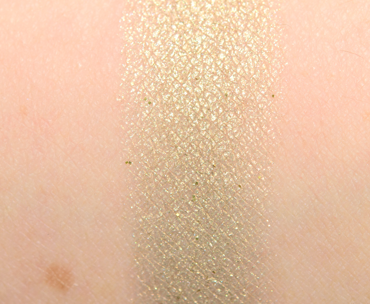 <p class="text-center">Viseart Absinthe #4 Eyeshadow</p>