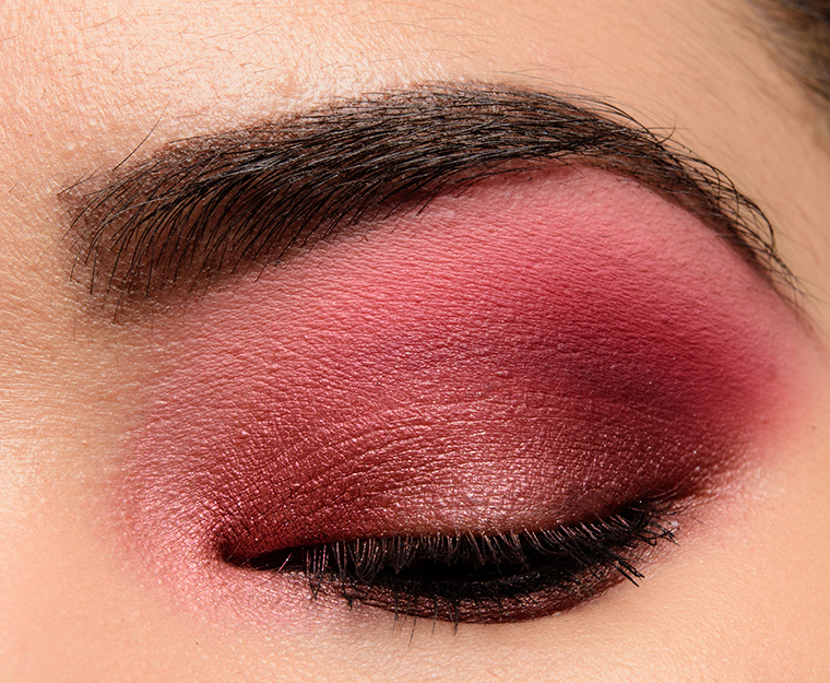 Viseart Petit Pro (02) Palette over Primer | Look Details