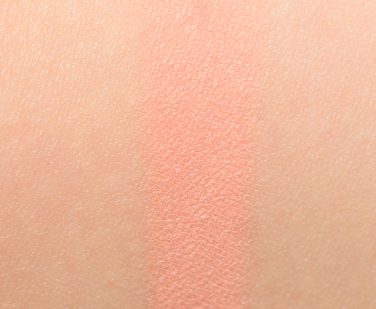 <p class="text-center">Viseart Siren #1 Eyeshadow</p>