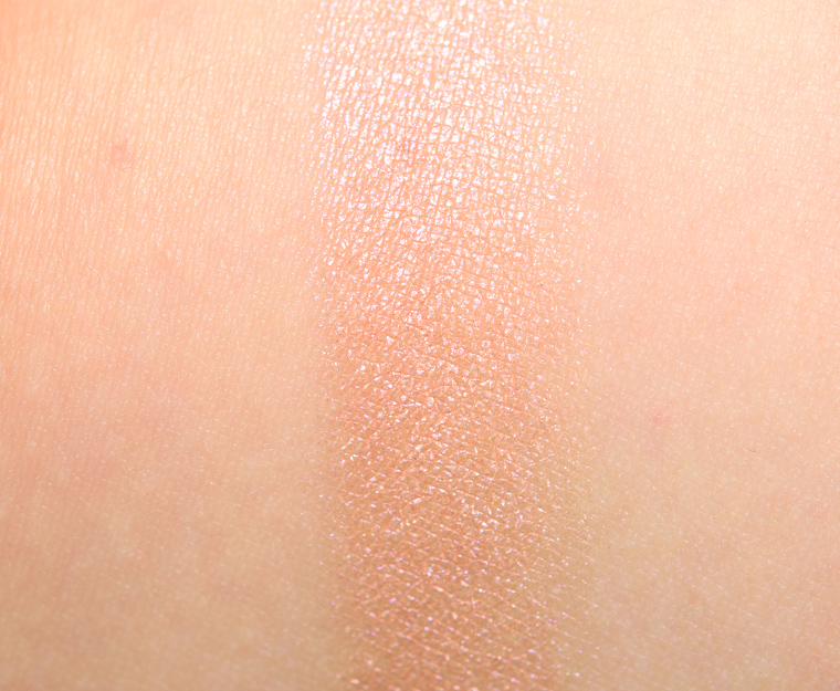 <p class="text-center">ColourPop Cutoffs Pressed Powder Shadow</p>