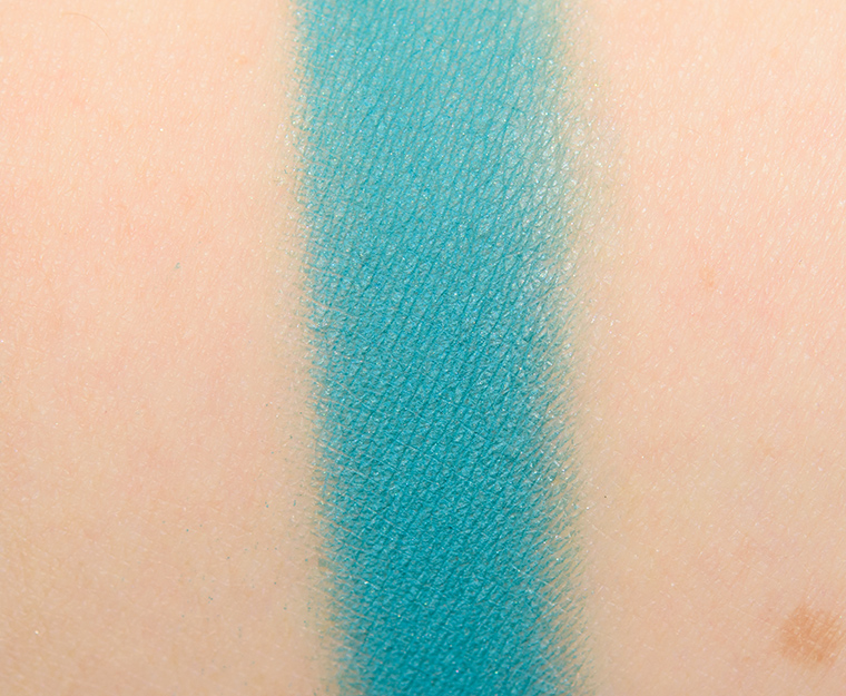 <p class="text-center">ColourPop Formation Pressed Powder Shadow</p>