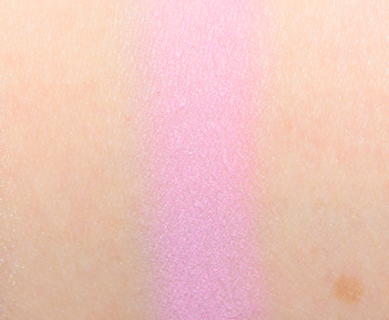 <p class="text-center">ColourPop Two to Mango Pressed Powder Shadow</p>