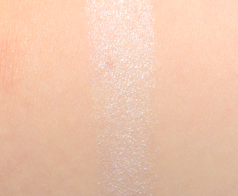 MAC Barely Dressed Mineralize Skinfinish