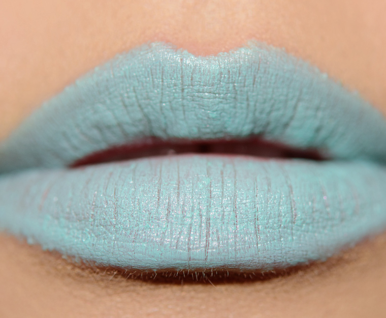 <p class="text-center">MAC Galactic Mint Nicopanda Lipstick</p>