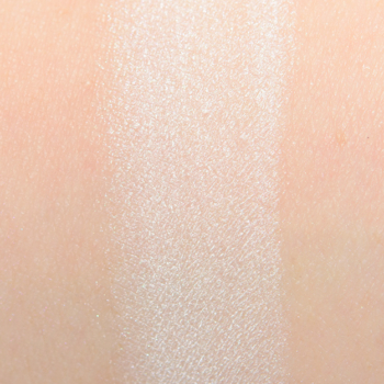 MAC Snow Panda Eyeshadow