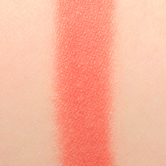 Huda Beauty Eyeshadow Coral #3