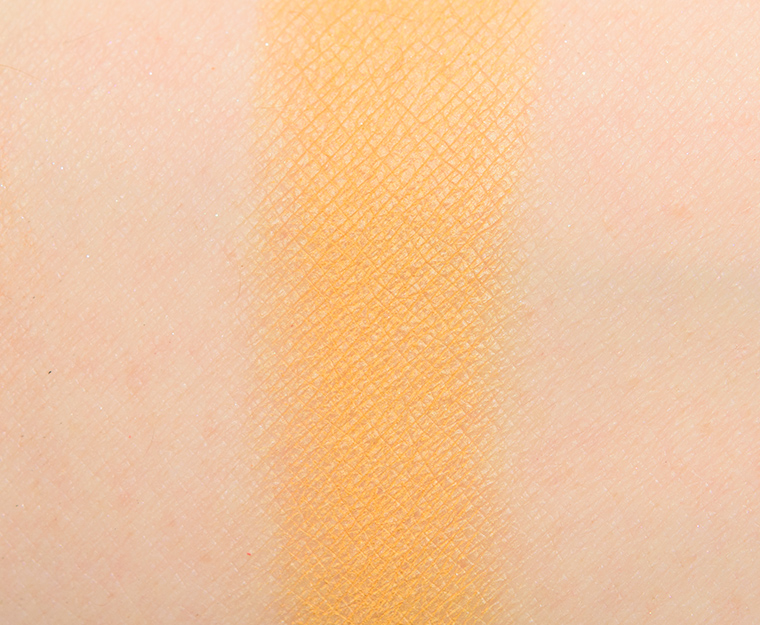 Huda Beauty Coral #7 Eyeshadow