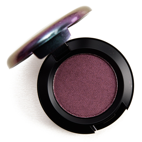 MAC Eyeshadow Slow as You Glow