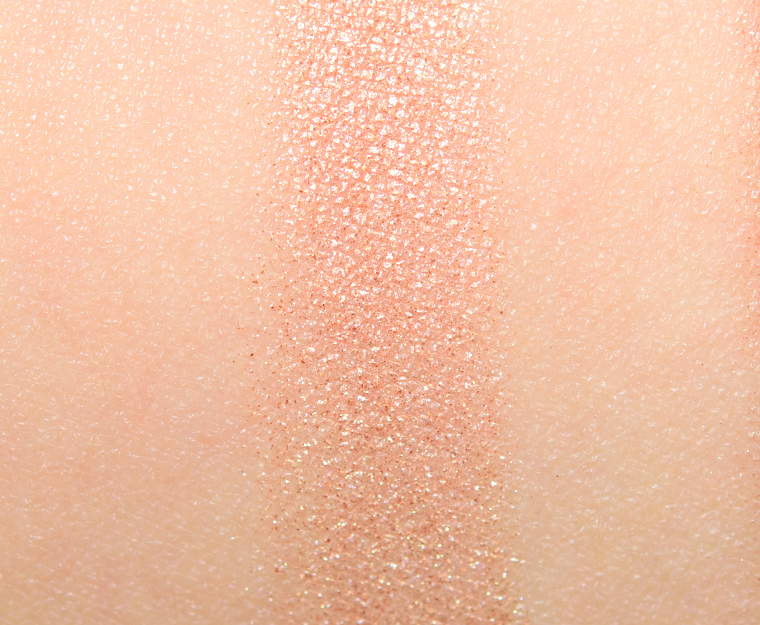<p class="text-center">MAC Sun Speck Eyeshadow</p>