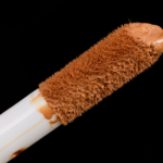 Charlotte Tilbury Tan/Dark (6) Hollywood Flawless Filter