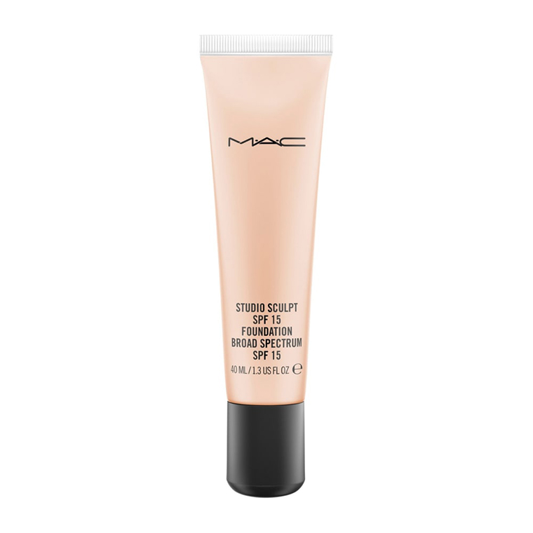 MAC NW15 Studio Sculpt SPF 15 Liquid Foundation