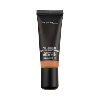 MAC NC45 Pro Longwear Nourishing Waterproof Foundation