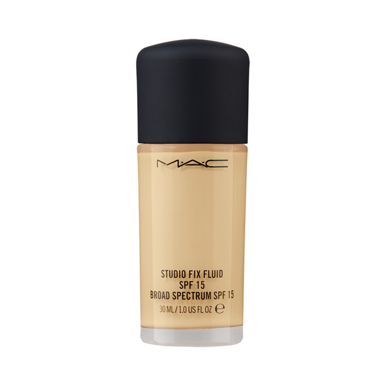MAC NC30 Studio Fix Fluid SPF 15