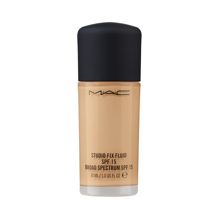 MAC NC44 Studio Fix Fluid SPF 15