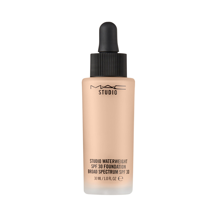 MAC NW13 Studio Waterweight SPF 30 Foundation