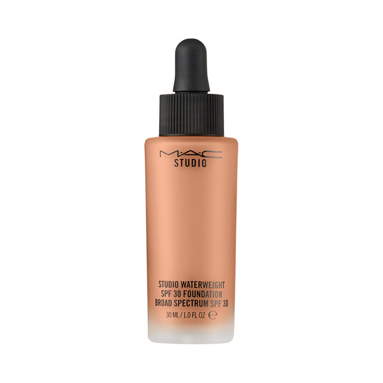 MAC NW35 Studio Waterweight SPF 30 Foundation