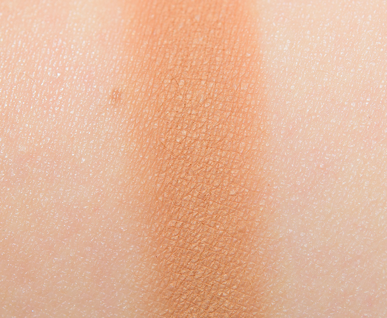<p class="text-center">Melt Cosmetics Luna Eyeshadow</p>