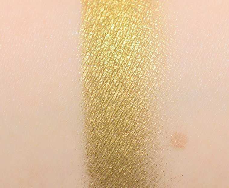 <p class="text-center">NABLA Cosmetics Citron Just Pearl Eyeshadow</p>