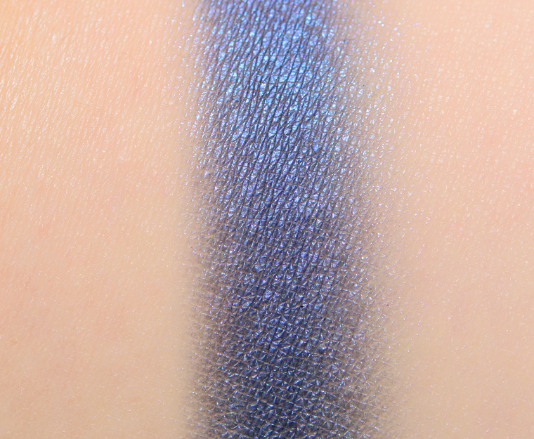 <p class="text-center">NABLA Cosmetics Eternity Just Pearl Eyeshadow</p>